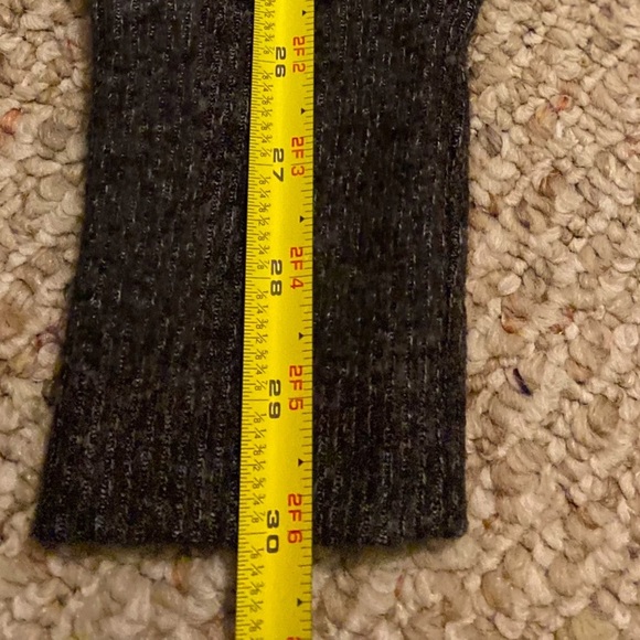 Matty M grey ribbed long sleeve ribbed shirt with mock neck size Medium oversize - Picture 10 of 11